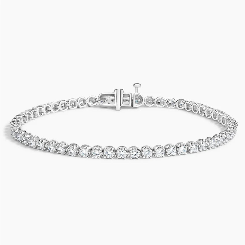 18K White Gold Classic Round Tennis Bracelet